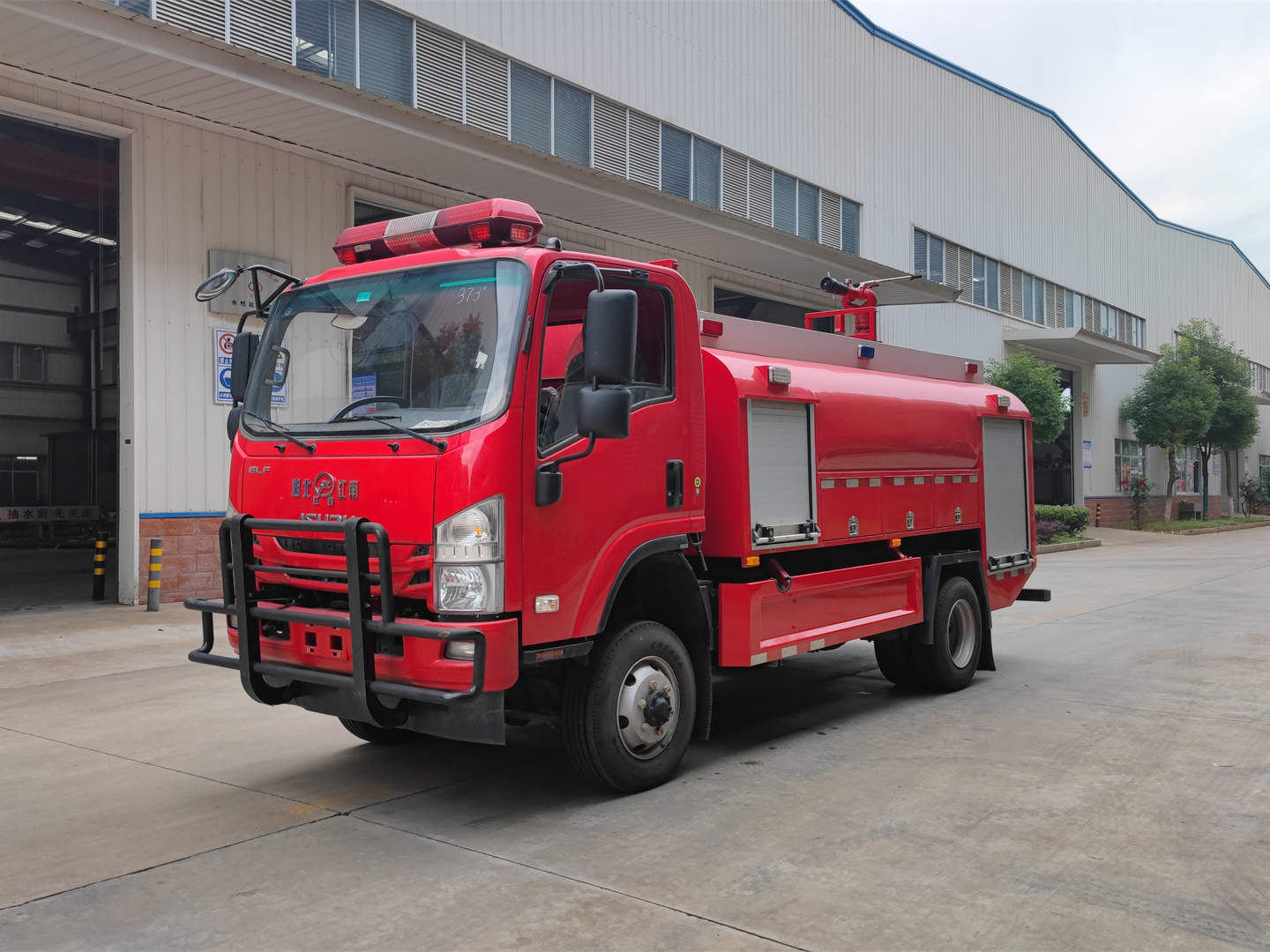 慶鈴單排四驅(qū)供水車JDF5110GGSQ6