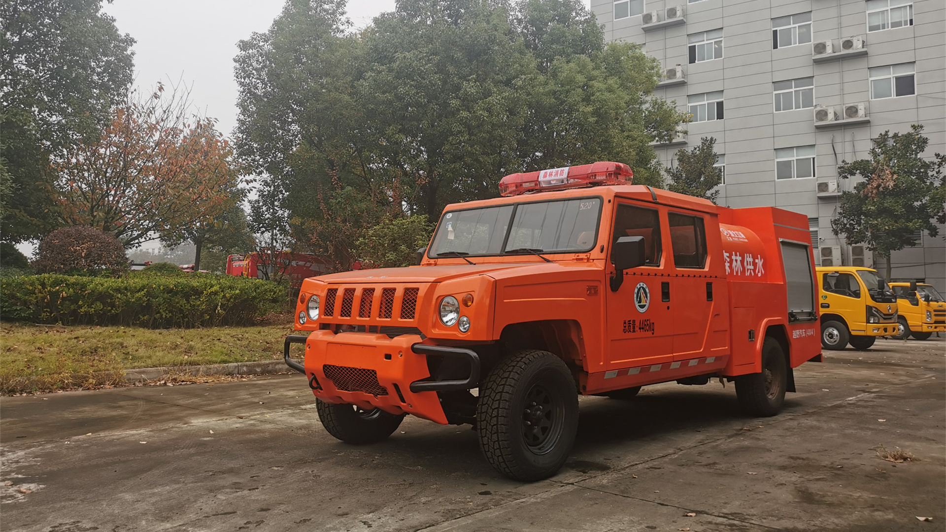 高壓噴霧車